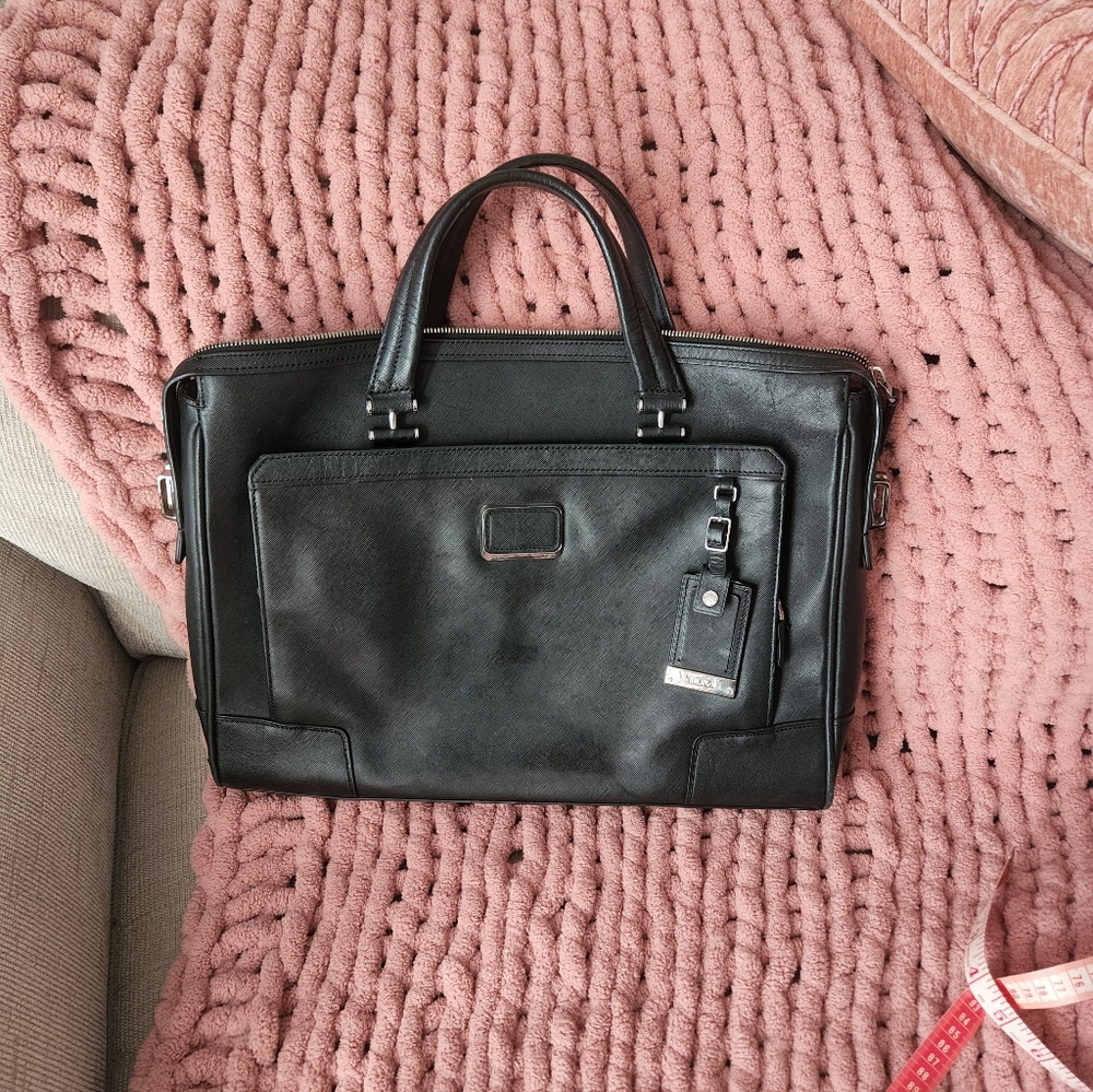 Tumi Black Leather Men's Briefcase